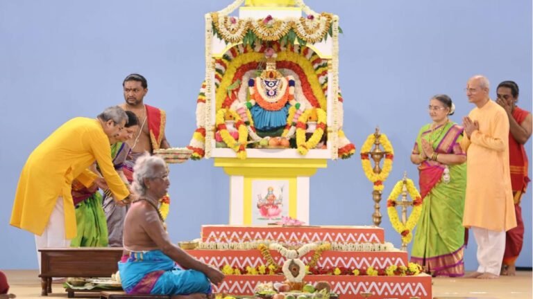 ಮುಂಬೈನಲ್ಲಿ ಆಧ್ಯಾತ್ಮಿಕ ಕವಚ ಲಭಿಸಲು ‘ಶ್ರೀ ರಾಜಮಾತಂಗಿ ಮಹಾಯಜ್ಞ’ ಸಂಪನ್ನ!