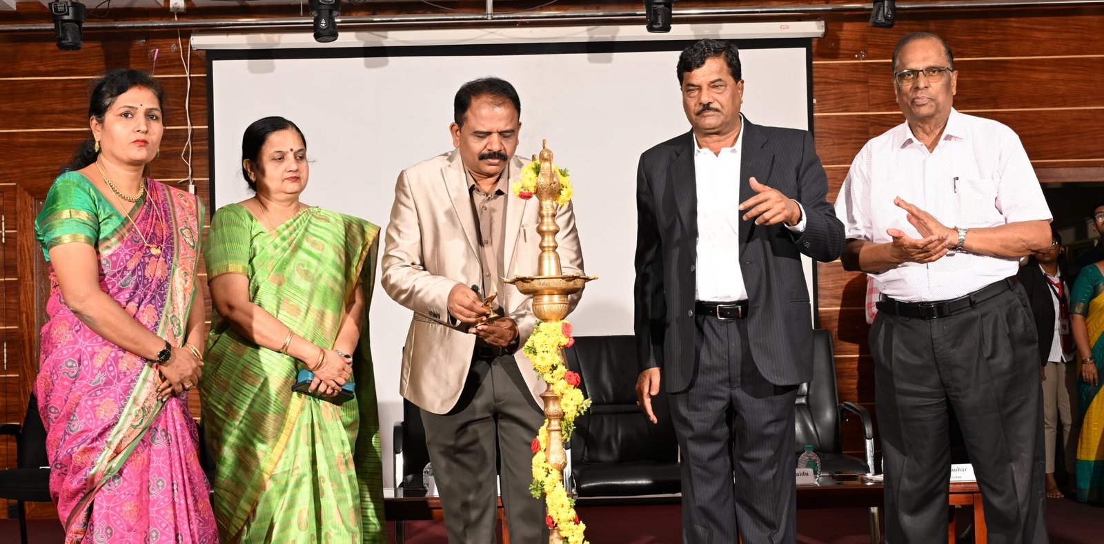Sri krishna Degree College Organizes Welcome Ceremony for First Year Students of the New Academic Year